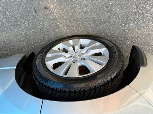 Used 2010 Acura RDX SH-AWD image 19