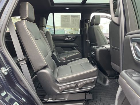 Certified 2023 GMC Yukon SLT image 14