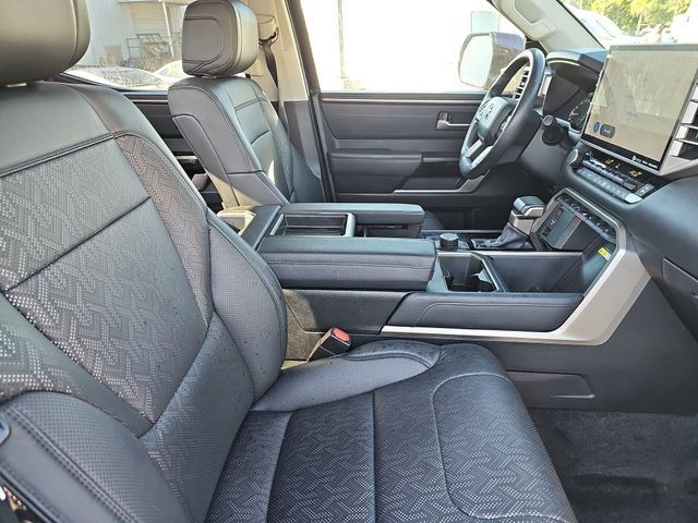 Used 2023 Toyota Tundra Limited w/ Power Package RWD image 10