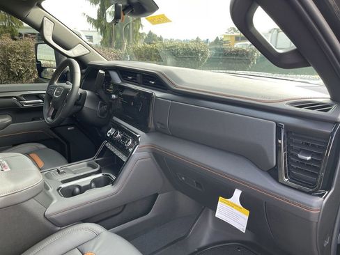 New 2026 GMC Sierra 3500 AT4 w/ AT4 Premium Plus Package image 30