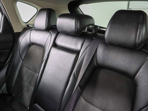 Used 2018 MAZDA CX-5 Touring image 24