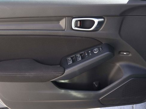 Used 2025 Honda Civic Sport image 7