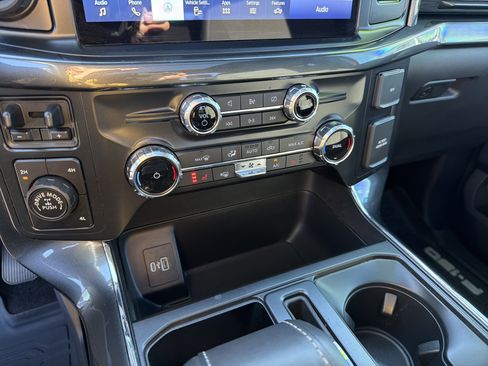 Used 2022 Ford F150 XLT w/ Equipment Group 302A High image 8