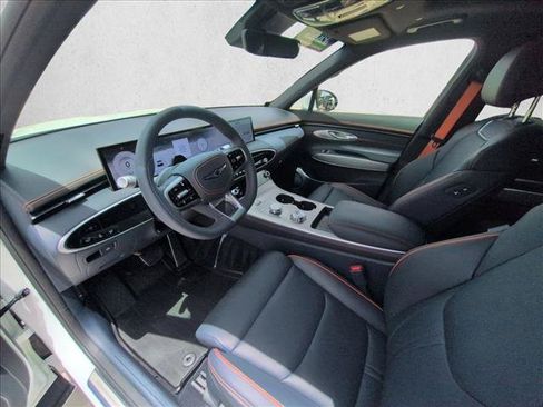 Used 2026 Genesis GV70 2.5T Sport Prestige AWD/4WD image 10