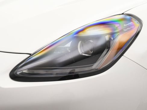 New 2025 Maserati Grecale Trofeo image 29