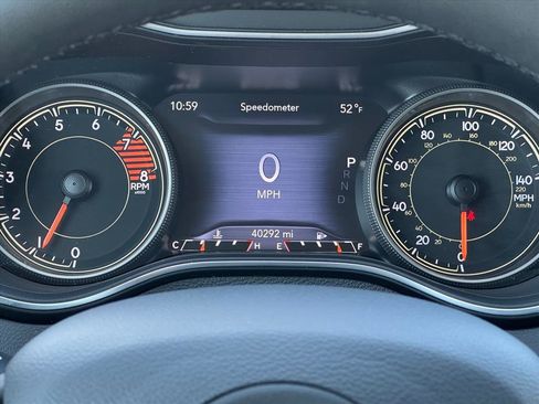 Used 2022 Jeep Cherokee Trailhawk w/ Trailer Tow Group AWD/4WD image 13