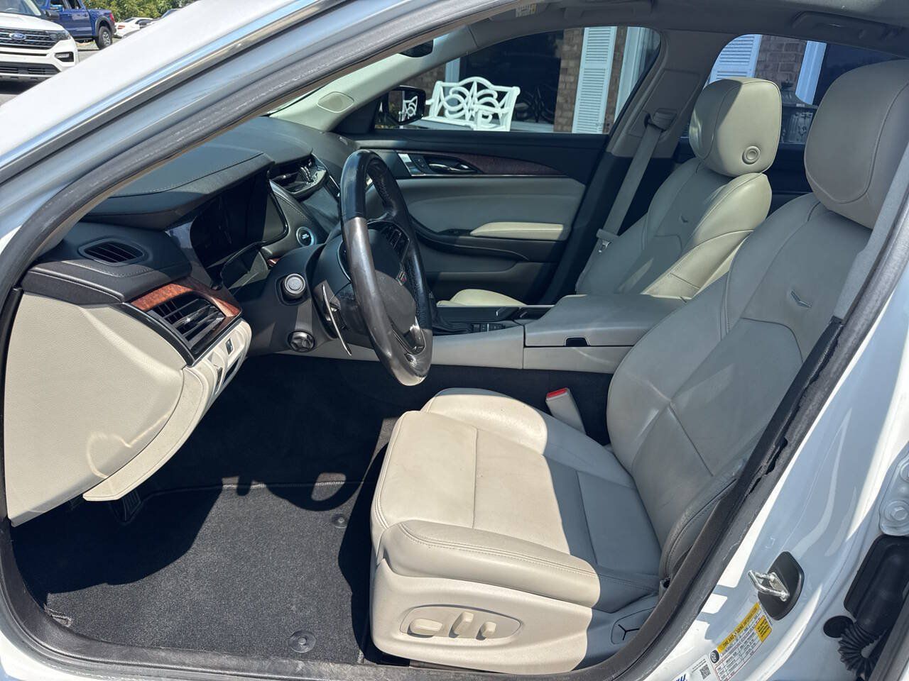Used 2016 Cadillac CTS Luxury RWD image 16