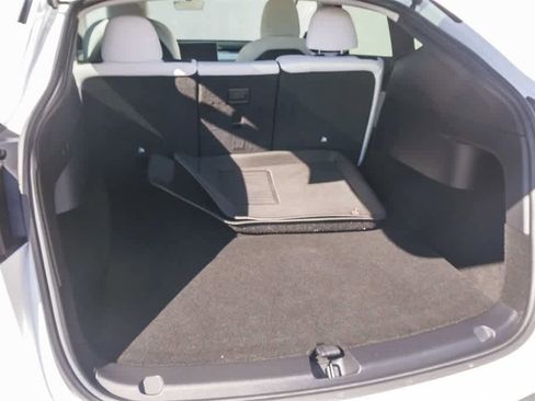 Used 2022 Tesla Model Y Performance image 25