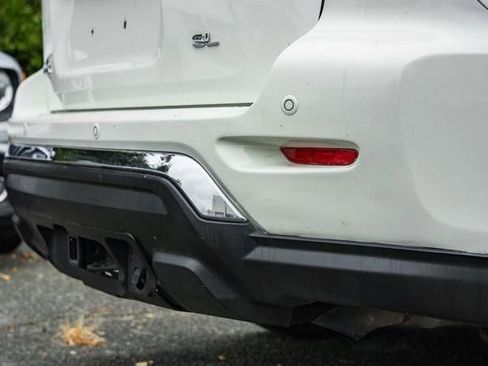 Used 2018 Nissan Pathfinder SL w/ Cargo Package image 9