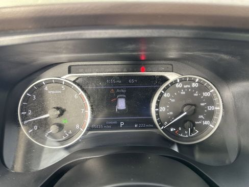 Certified 2021 Nissan Rogue S image 17