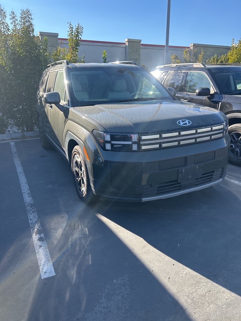 Used 2025 Hyundai Santa Fe SEL AWD/4WD image 5