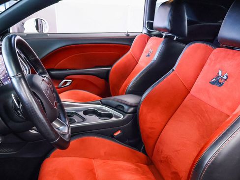 Used 2020 Dodge Challenger R/T Scat Pack RWD image 14