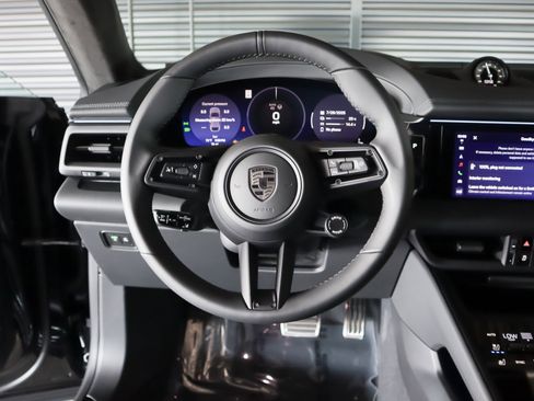 New 2025 Porsche Macan Turbo Electric image 17