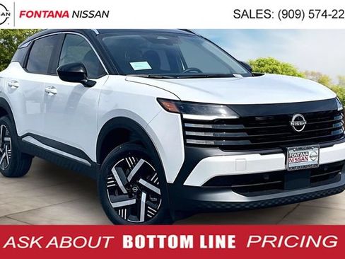New 2026 Nissan Kicks SV FWD image 1