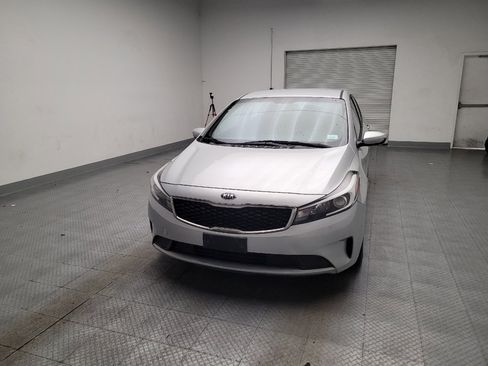 Used 2017 Kia Forte LX FWD image 15