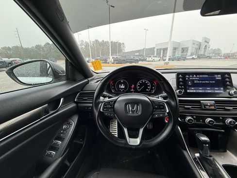 Used 2021 Honda Accord Sport image 14