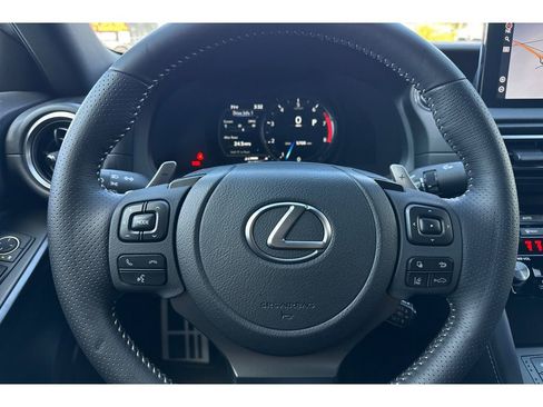 Used 2022 Lexus IS 350 F Sport image 23