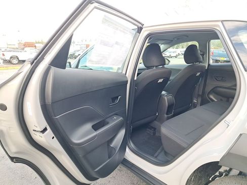 New 2026 Hyundai Kona SE AWD/4WD image 12