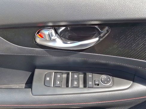 Certified 2023 Kia Forte GT w/ GT2 Package FWD image 2