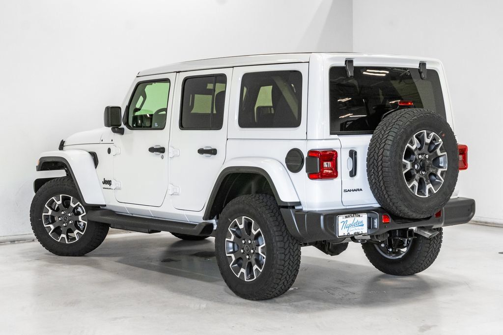 New 2027 Jeep Wrangler Unlimited Sahara AWD/4WD image 26
