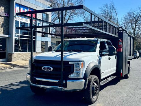 Used 2020 Ford F550 Crew Storge with Dump Body w L image 4
