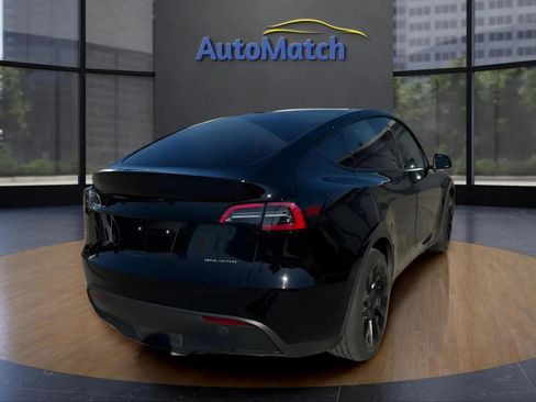 Used 2025 Tesla Model Y Long Range AWD/4WD image 10
