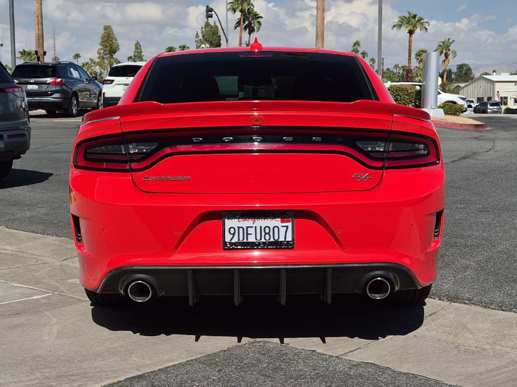 Used 2022 Dodge Charger R/T RWD image 4