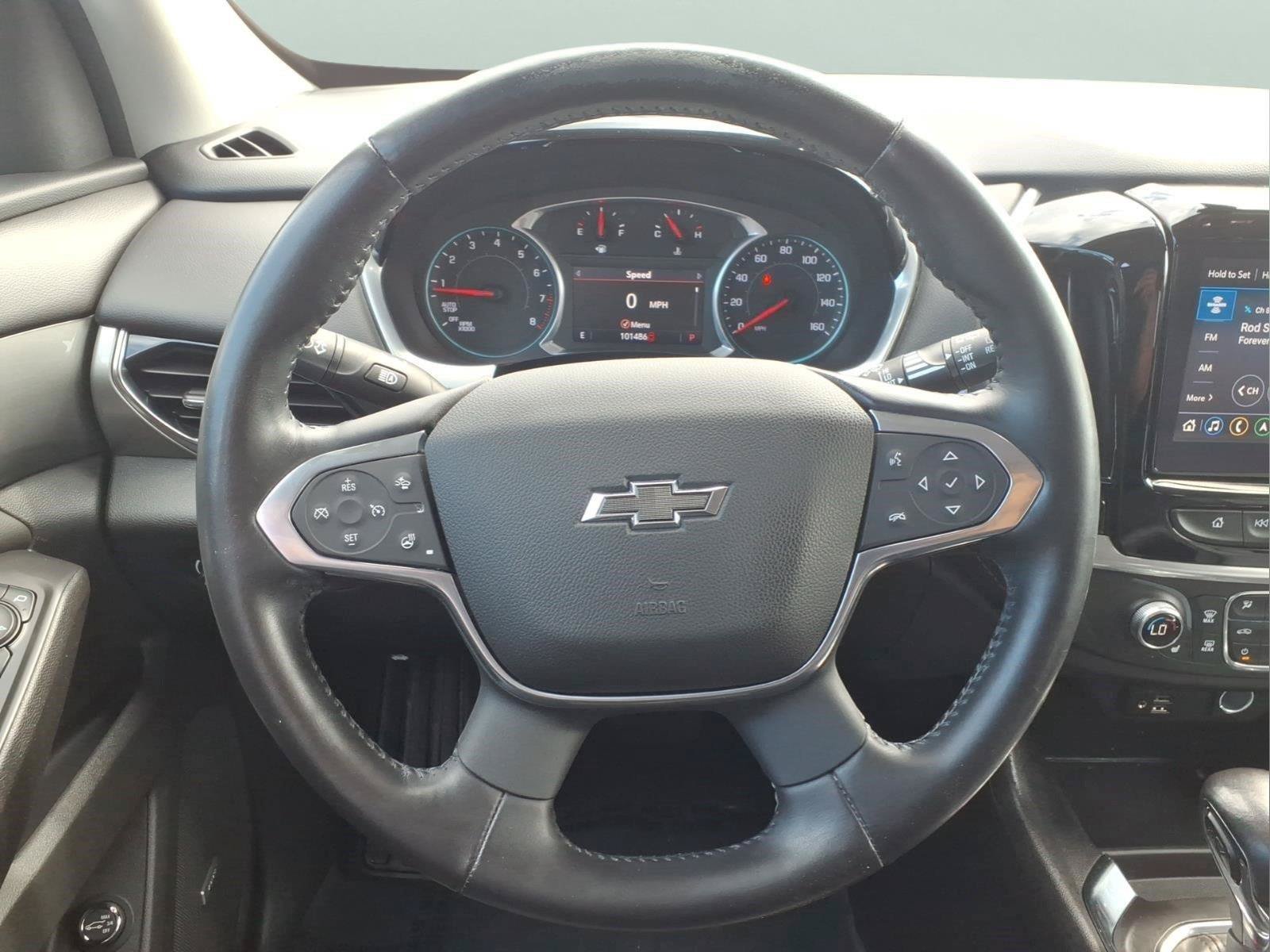Used 2021 Chevrolet Traverse RS FWD image 8