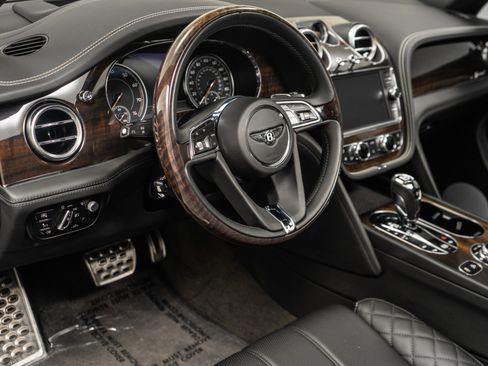 Used 2020 Bentley Bentayga Speed image 13