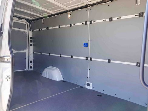New 2025 Mercedes-Benz Sprinter 2500 image 15