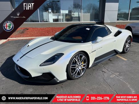 Used 2023 Maserati MC20 Spyder image 1