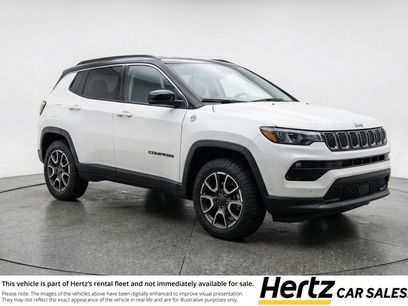 Used 2025 Jeep Compass Trailhawk