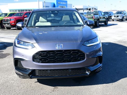 Used 2023 Honda HR-V EX-L image 3