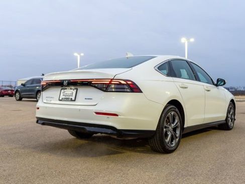 Used 2025 Honda Accord EX-L image 7