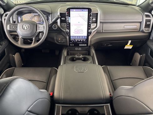 New 2026 RAM 3500 Laramie AWD/4WD image 24