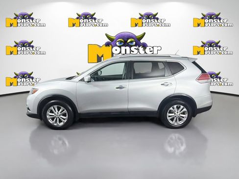 Used 2015 Nissan Rogue SV AWD/4WD image 8