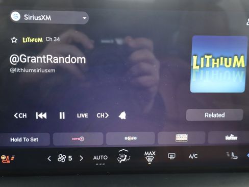 Used 2025 Lincoln Aviator Black Label image 21