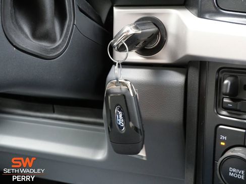 Used 2025 Ford F250 XL w/ FX4 Off-Road Package image 26