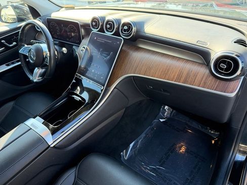 Used 2024 Mercedes-Benz GLC 300 image 26