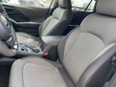 Used 2024 Subaru Crosstrek 2.0i Premium image 11