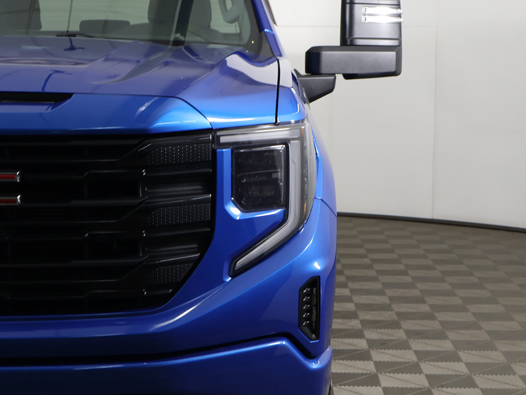 Used 2023 GMC Sierra 1500 Elevation AWD/4WD image 14