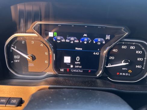 Used 2021 GMC Sierra 1500 AT4 w/ AT4 Value Package image 10