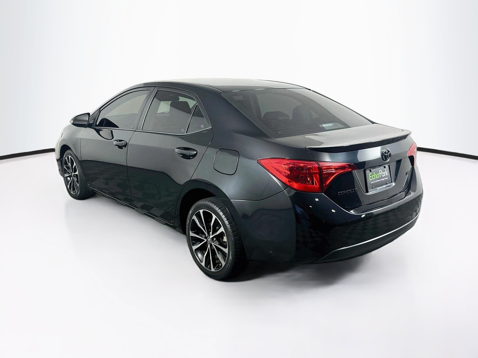Used 2019 Toyota Corolla SE FWD image 5