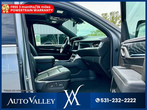 Used 2024 GMC Yukon XL Denali w/ Advanced Technology Package AWD/4WD image 20