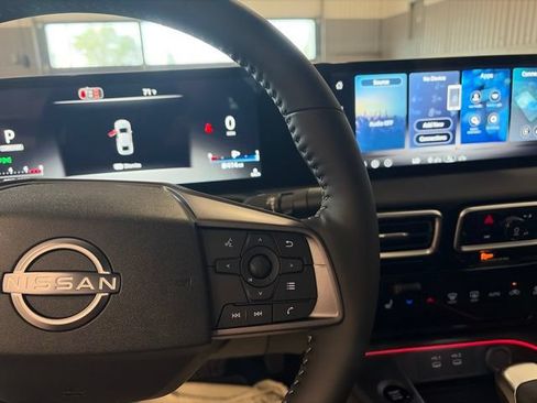 New 2026 Nissan Sentra SV w/ SV Convenience Package FWD image 19