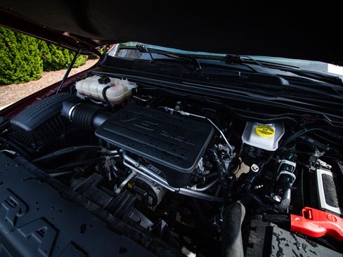 Used 2025 RAM 1500 Tradesman image 32