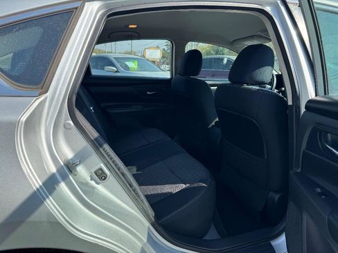 Used 2017 Nissan Altima 2.5 S w/ Power Driver Seat Package image 15