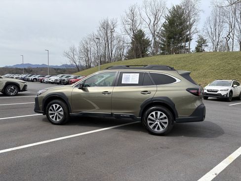 Certified 2025 Subaru Outback Premium w/ Popular Package #1 image 5