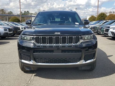New 2026 Jeep Grand Cherokee L 2WD image 2
