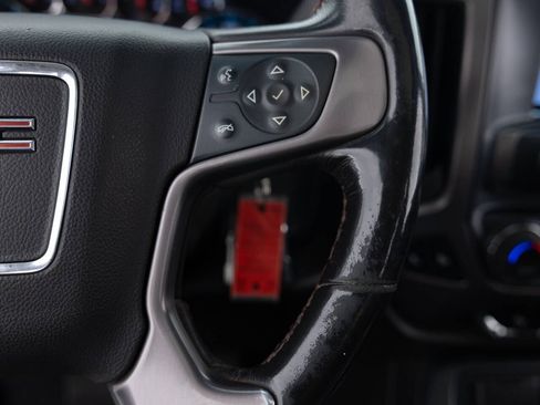 Used 2018 GMC Sierra 2500 SLT w/ All Terrain HD Package image 42